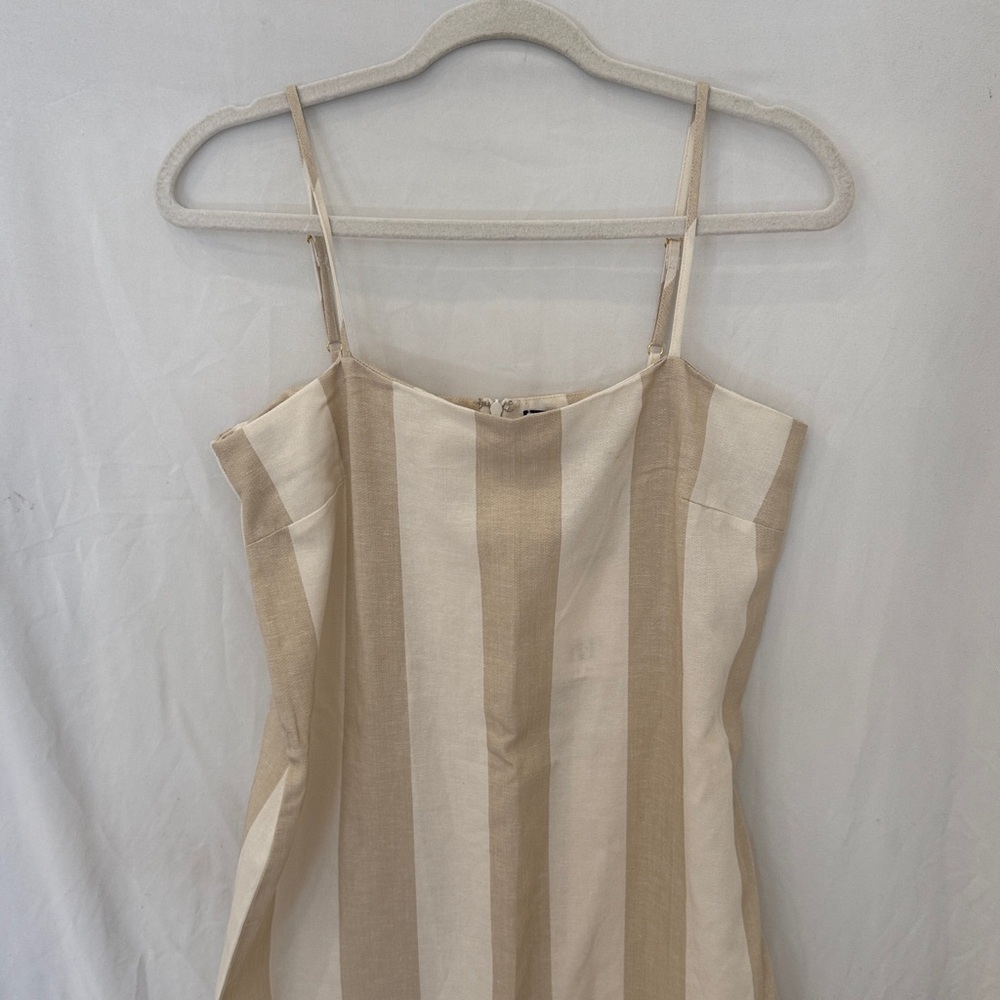 Rachel Parcell Midi stripe column Dress NWT tan and cream
Sz small - Picture 3 of 7